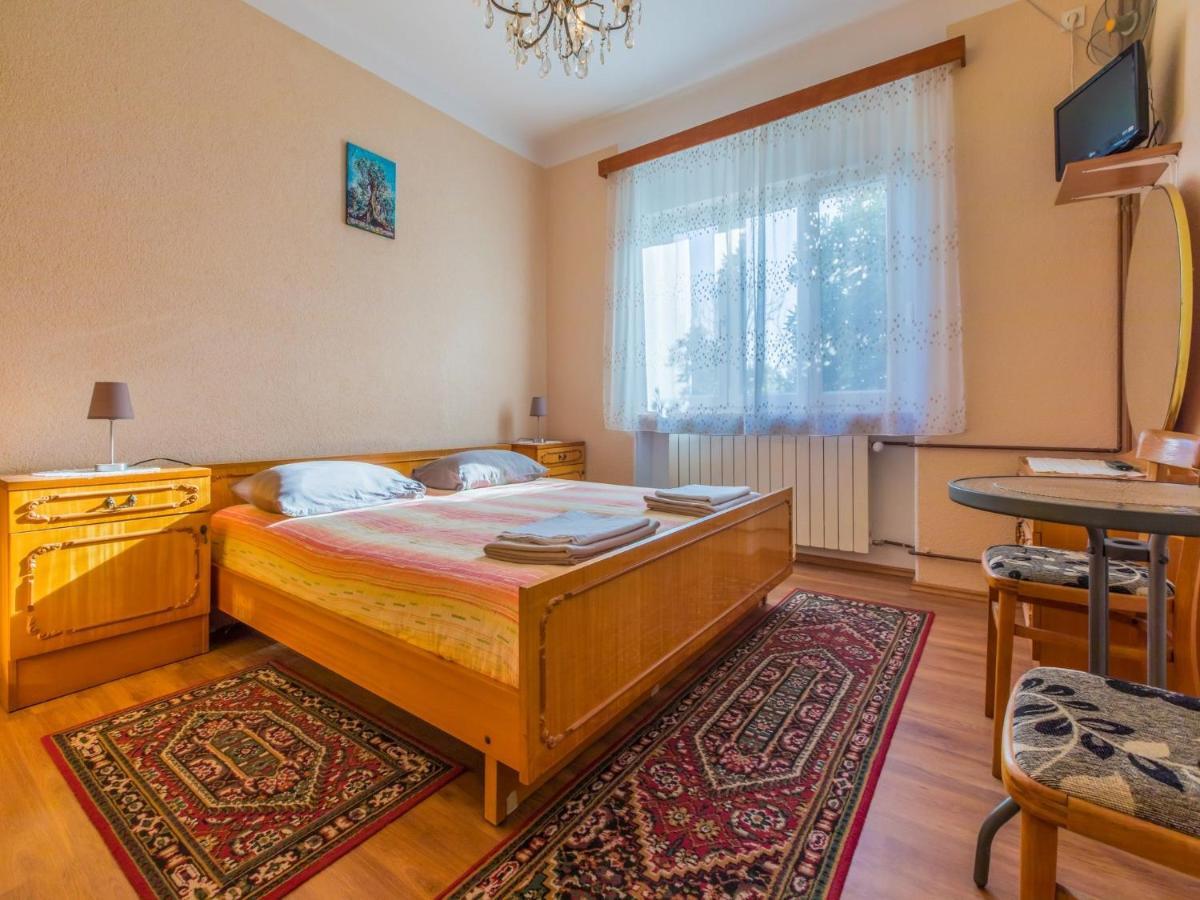Apartments Drago Нови-Винодолски Экстерьер фото